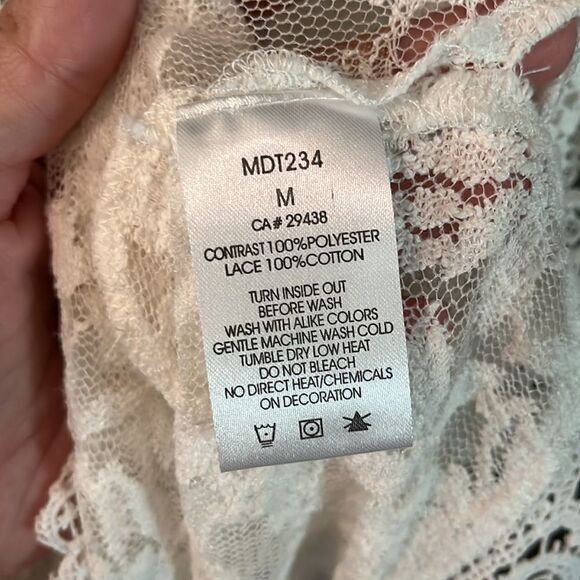 Miss Me Cream Lace Top - Picture 6 of 6